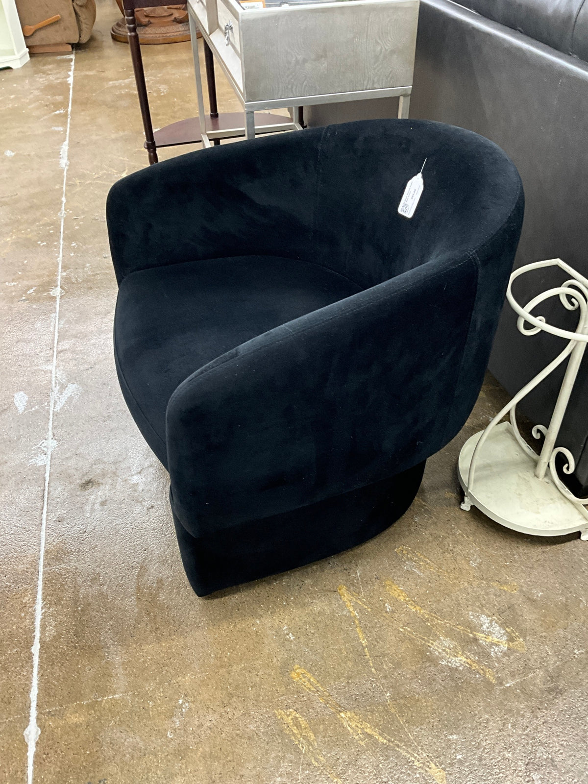 Black Round Sued Side Chair