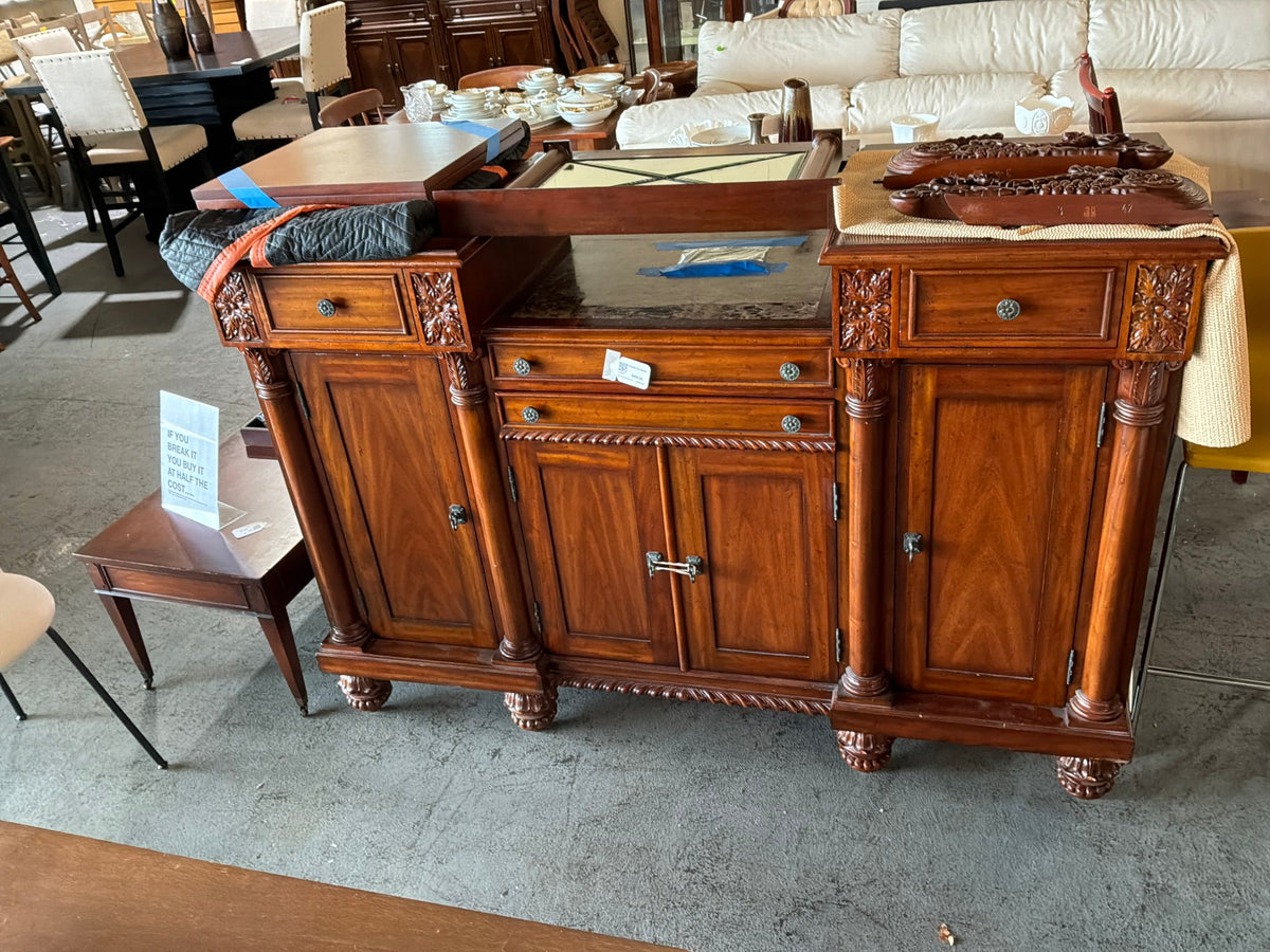 Marble Top Buffett