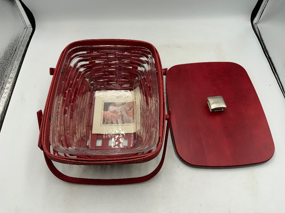 Longaberger 2006 Woven Memories Red Basket with Lid