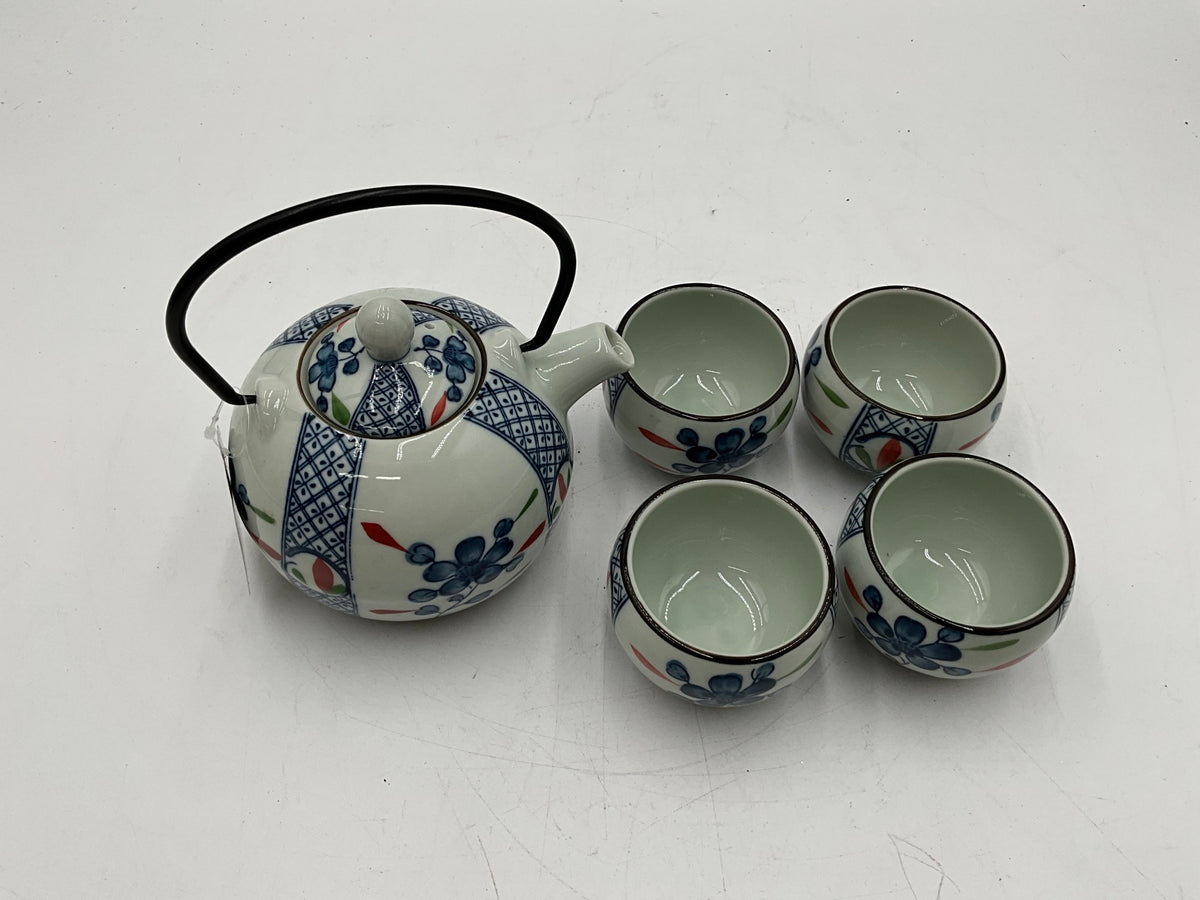 Japanese Porcelain Tea Set